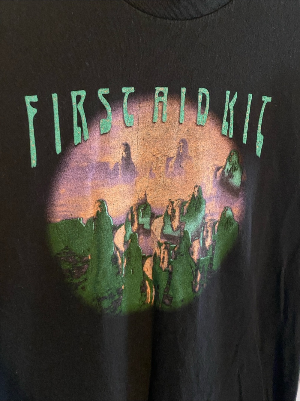 First Aid Kit Tour T-Shirt Size Small - Picture 2 of 5